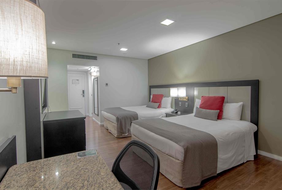 luxo 2 camas casal (3).jpg