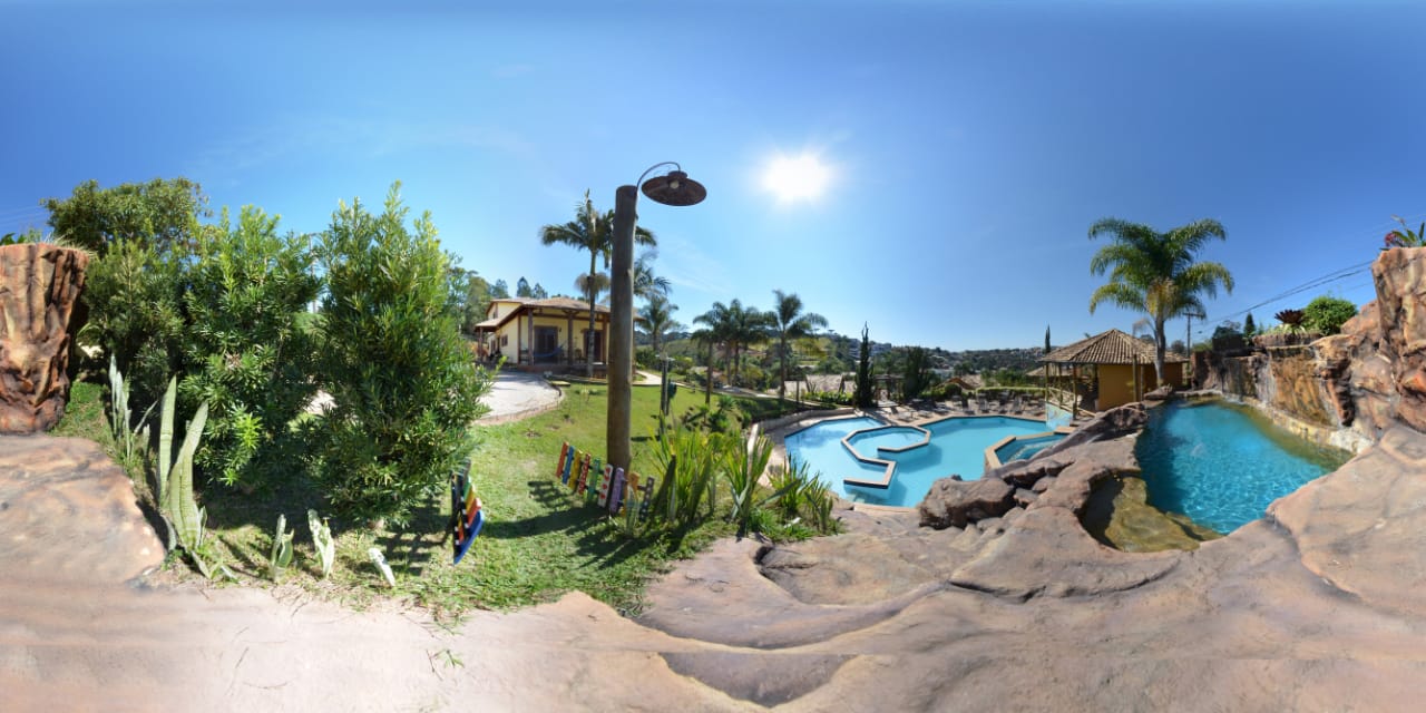 piscina 2.jpeg