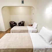 Superior com Sacada - 02 Camas de Solteiro