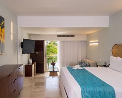 JUNIOR SUITE FAMILY LAGOON VIEW