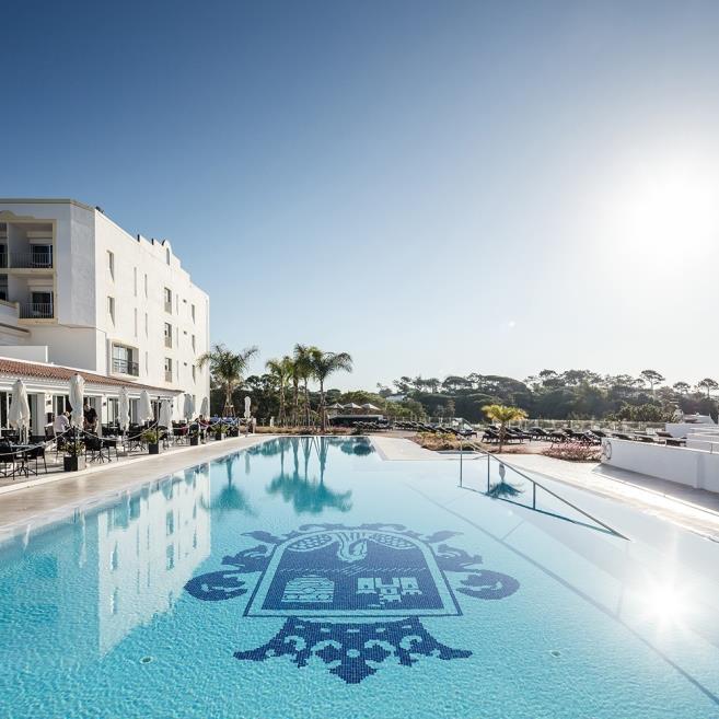 DFH-Rear-Elevation-Pool-04.jpg