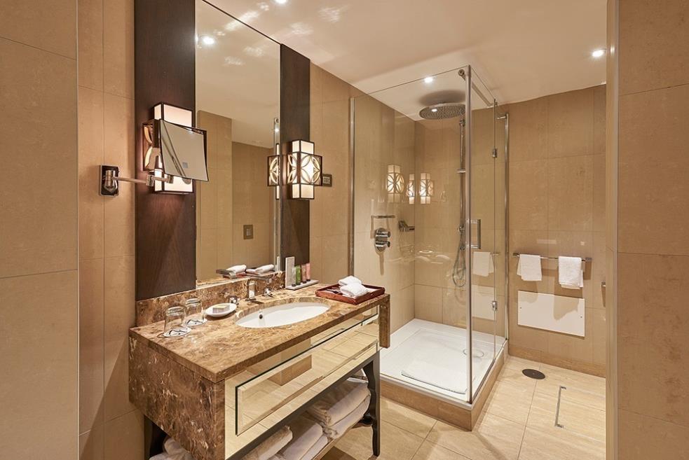 DFH_Premium_Rooms_Bathrooms_HIGH-(1).jpg