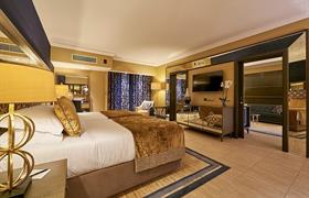 Platinium Suite of Dona Filipa Hotel