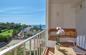Classic Golf or Sea View Room of Dona Filipa Hotel