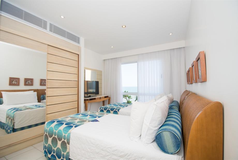 quarto twin suíte imperial.jpg