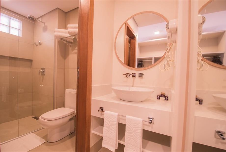 Superior banheiro.jpg