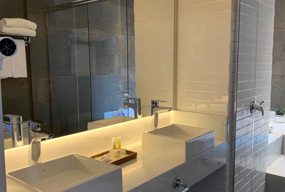 whatsapp image 2021-10-28 at 16.01.32 (9).jpeg