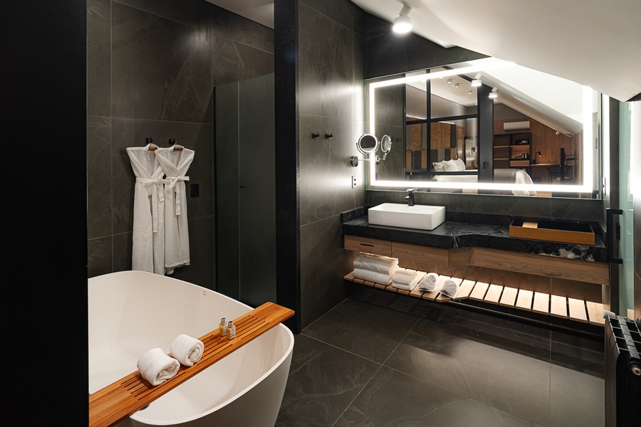 bavaria_suites_digital (40 of 58).jpg