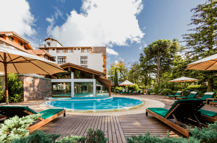 bavaria piscina omnibeee.png