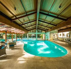 piscina interna (4).jpg.jpeg