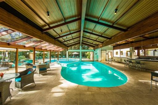piscina interna (4).jpg.jpeg