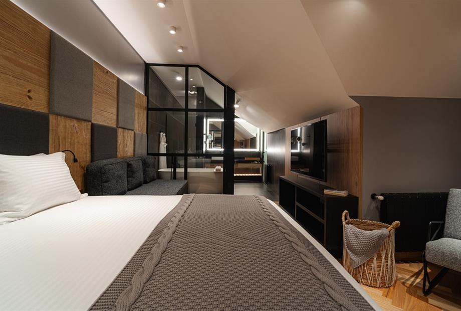 bavaria_suites_digital (38 of 58).jpg