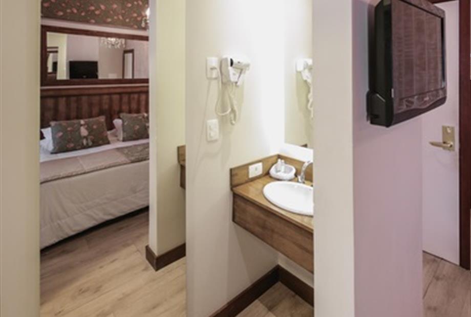 banheiro premium (503) 2_easy-resize.com.jpg