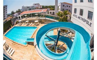 PISCINAS