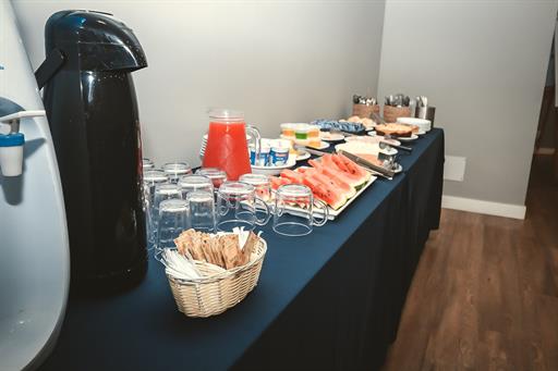 mesa de cafe e frutas (1).jpg