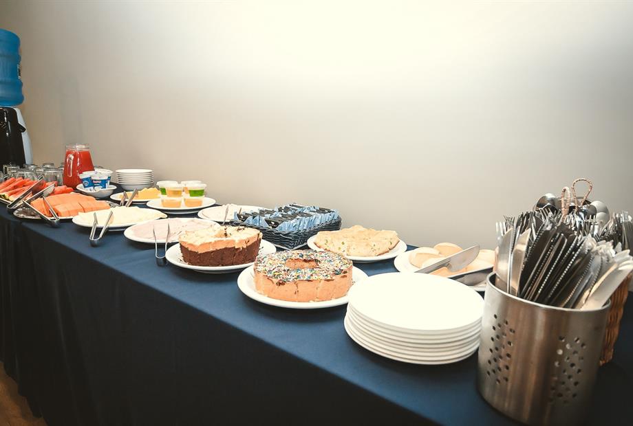 mesa de cafe e frutas (8).jpg