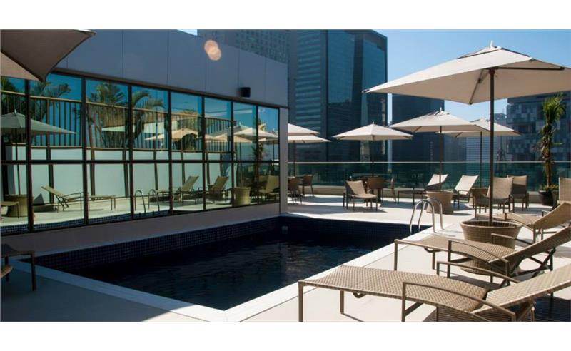 Piscina.jpg