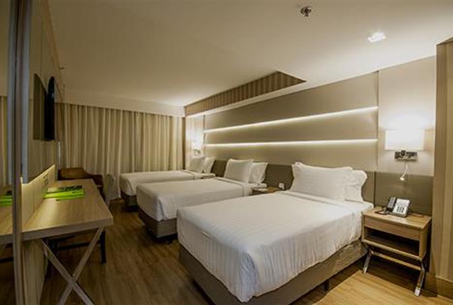 Quarto triplo luxo.jpg