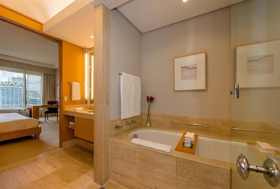 Grand Suíte Bathroom (1).JPG