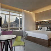 Deluxe Vista Frente com Jacuzzi - 1 Cama King