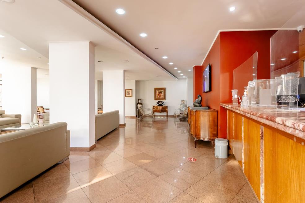 recepção lobby_(4).jpg