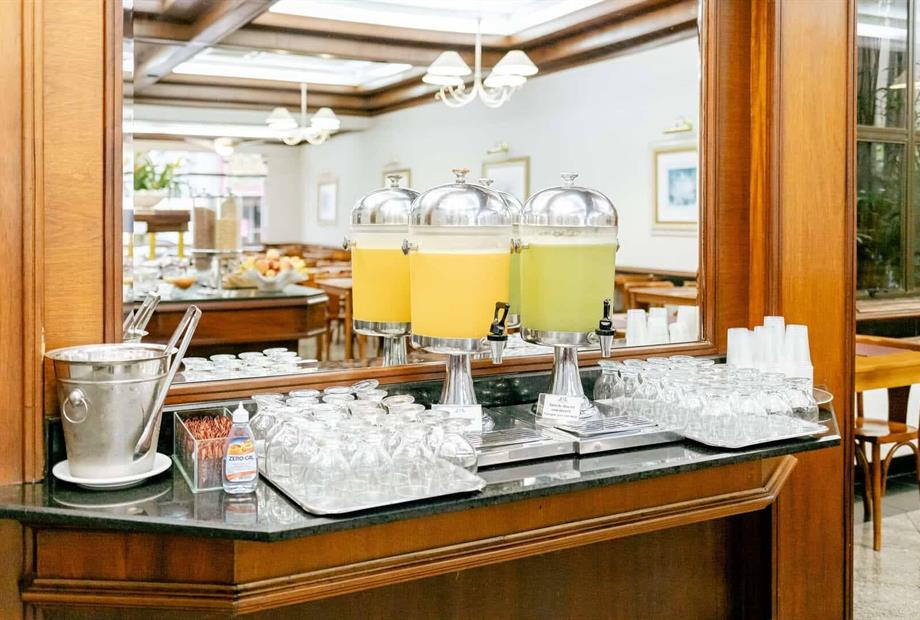 restaurante carlton café da manhã_(36).jpg