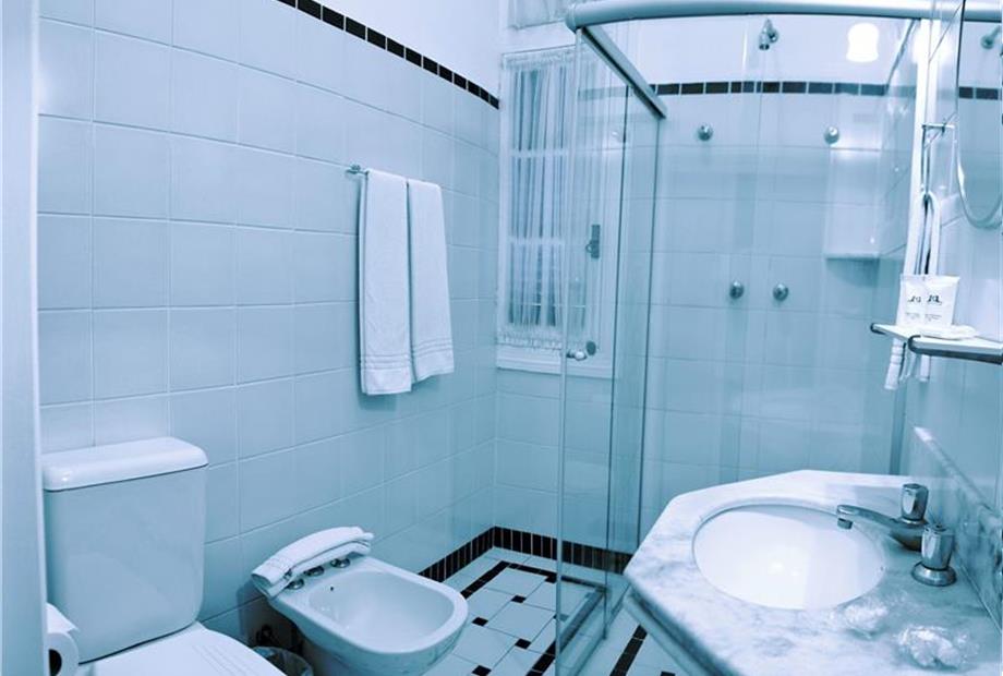 Banheiro Apto Interno .jpg