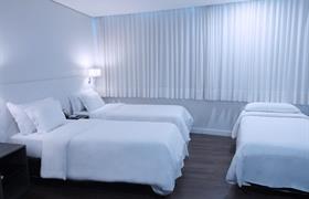 Standard Triplo do Fratele Business Hotel