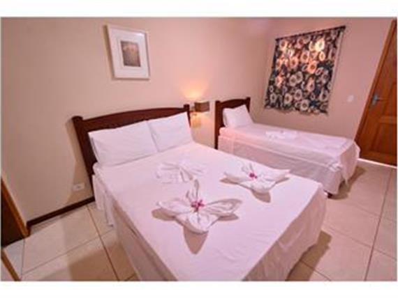 Quarto Triplo Jurará