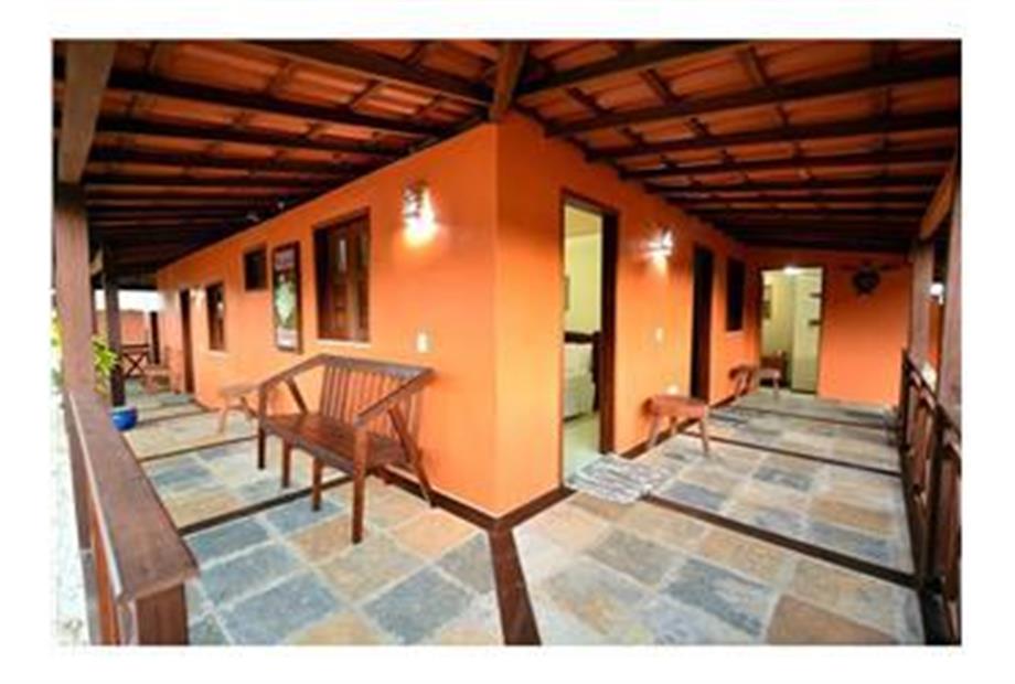 Área externa pousada Jurará