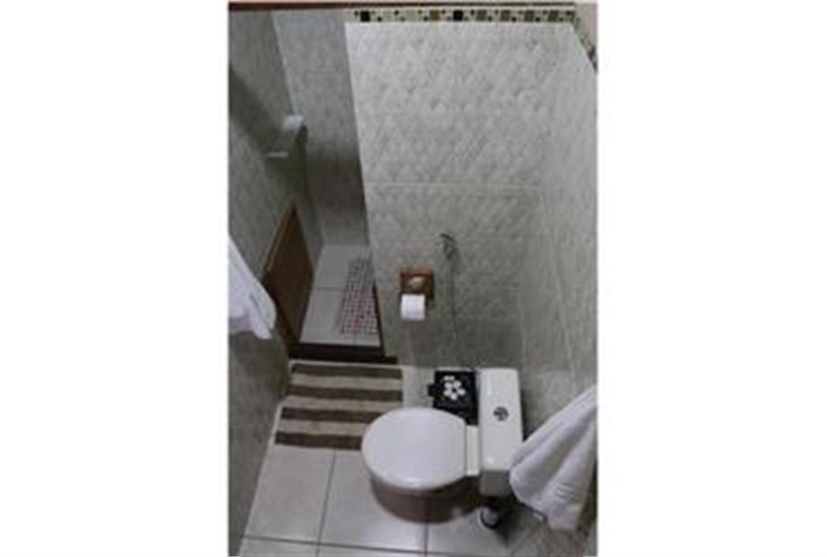 Banheiro Vila Jurará