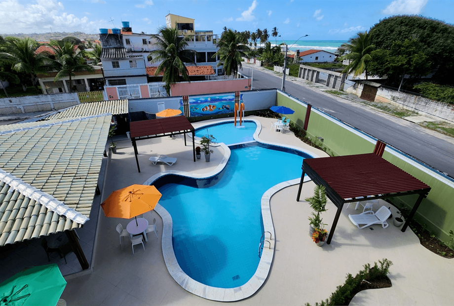 piscina bi - 04 vista superior.jpg