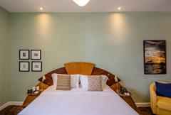 Deluxe Big Room