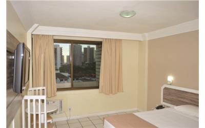 STANDARD INDIVIDUAL COM UMA CAMA DE CASAL