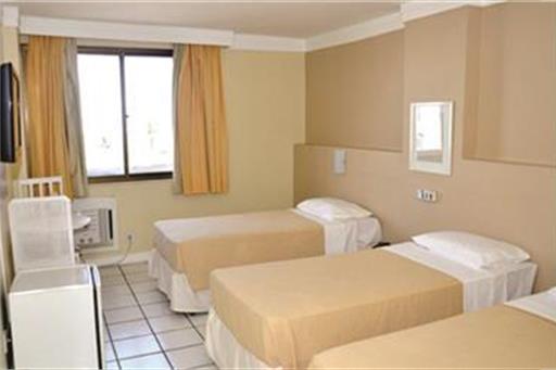 STANDARD TRIPLO COM TRES CAMAS DE SOLTEIRO