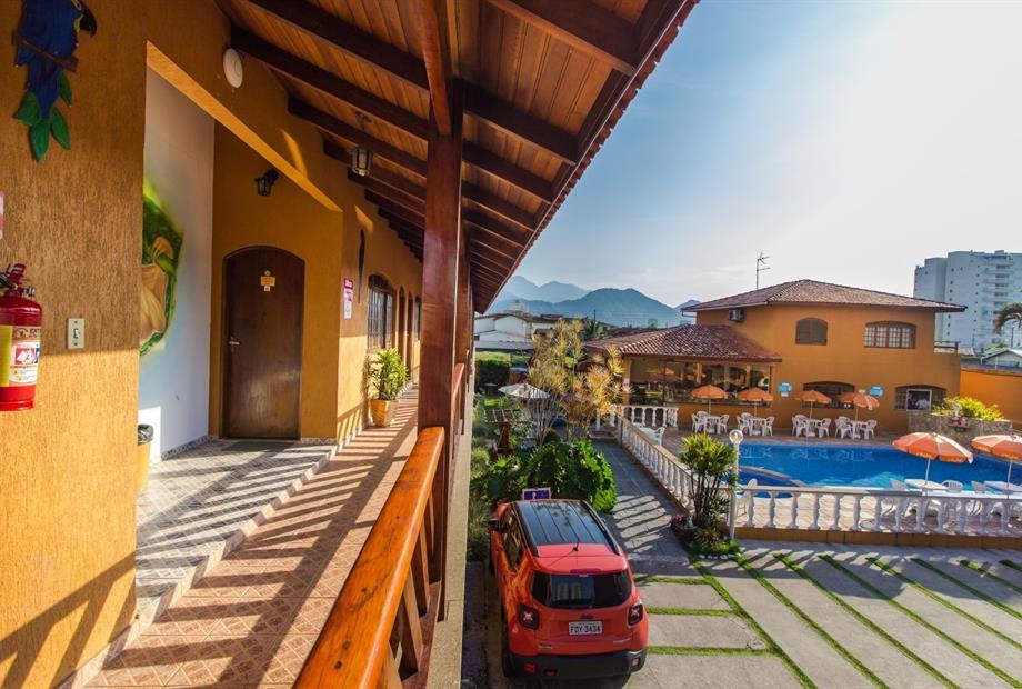 16 Área externa.jpg