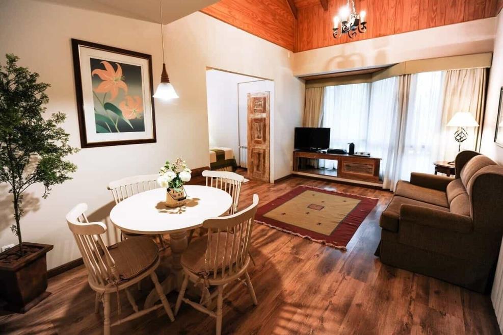 suíte_-_petit_casa_da_montanha_-_gramado_(1).jpg