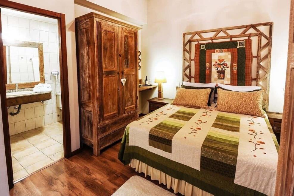 suíte_-_petit_casa_da_montanha_-_gramado_(3).jpg