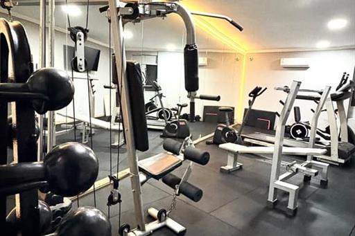 academia hotel del rey 01.jpg