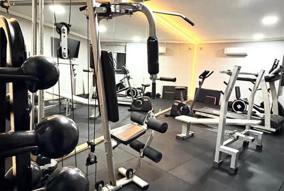 academia hotel del rey 01.jpg