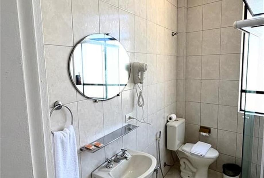 superior casal banheiro 02.jpg