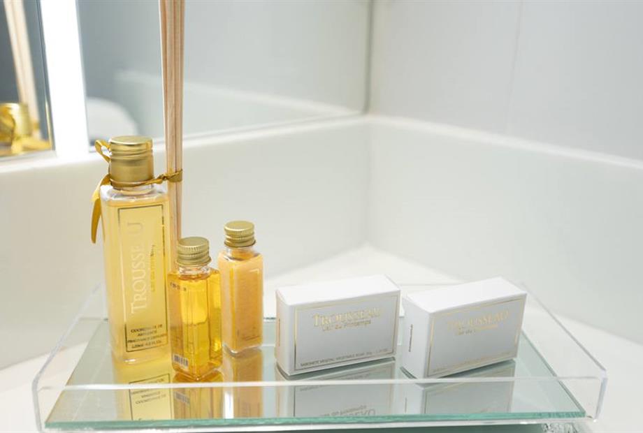 suíte premium amenities troussau.jpg