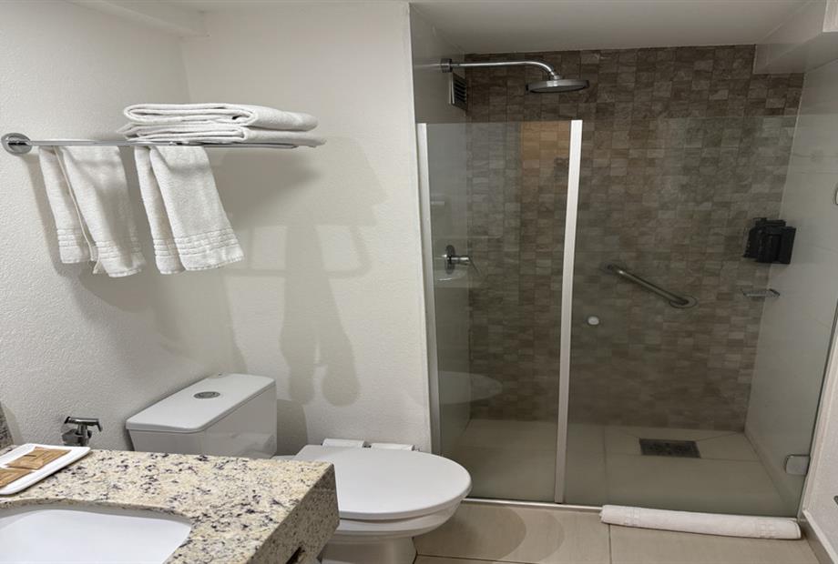 img_5360 (1) (1) (1).jpg