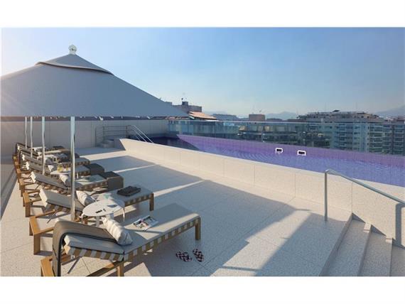 piscina site cropped.jpg