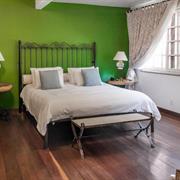 Suíte Tripla com Banheira