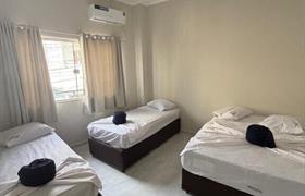 Quarto Quádruplo do Hotel Pousada Romanos