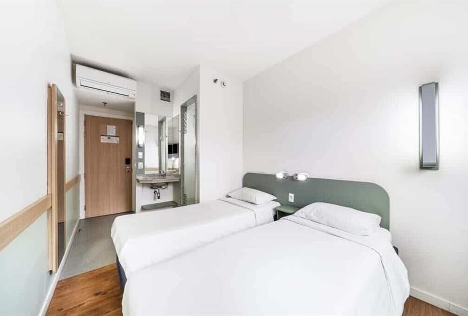 slsf - standard twin (4).jpg