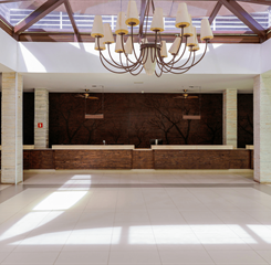 recepção hotel pousada.jpg
