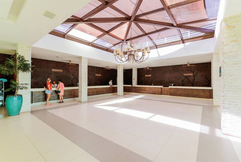 recepção hotel pousada 02.jpg