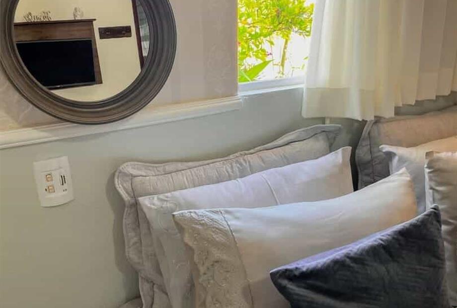 whatsapp image 2026-03-04 at 12.43.44 (7).jpeg